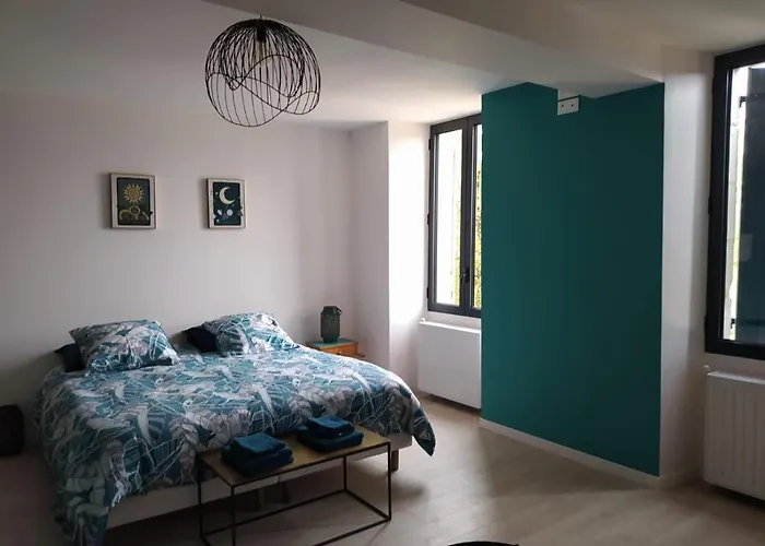 ゲストハウス Au Bouchon *